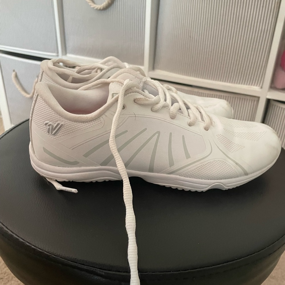 Varsity Cheer cheerleading shoes